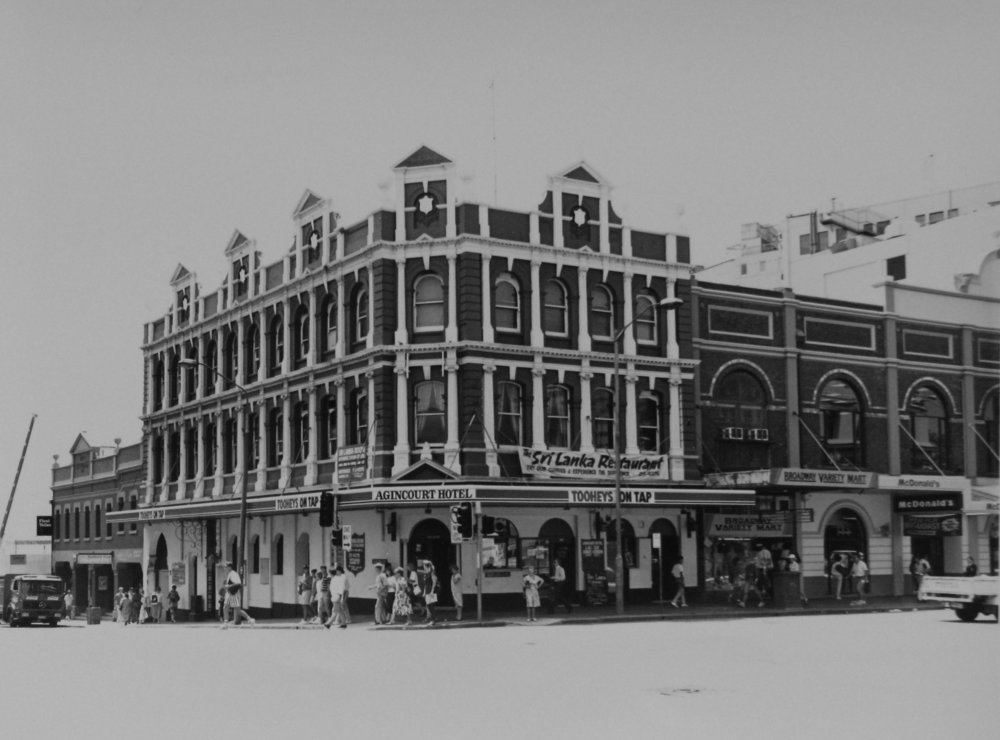 Agincourt Hotel, Harris Street Broadway, c.1980s